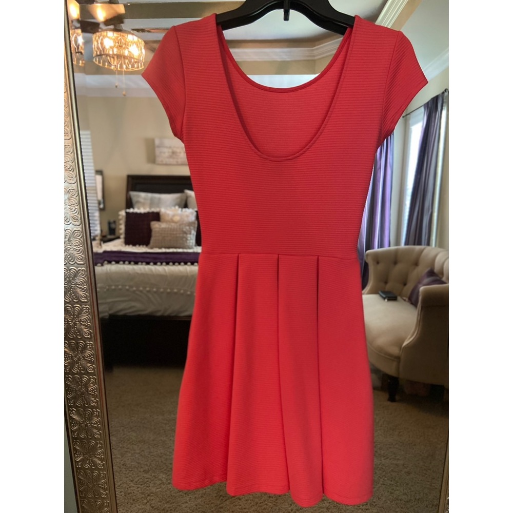 • French connection • pleated low back fit and flare dress - Picture 2 of 8